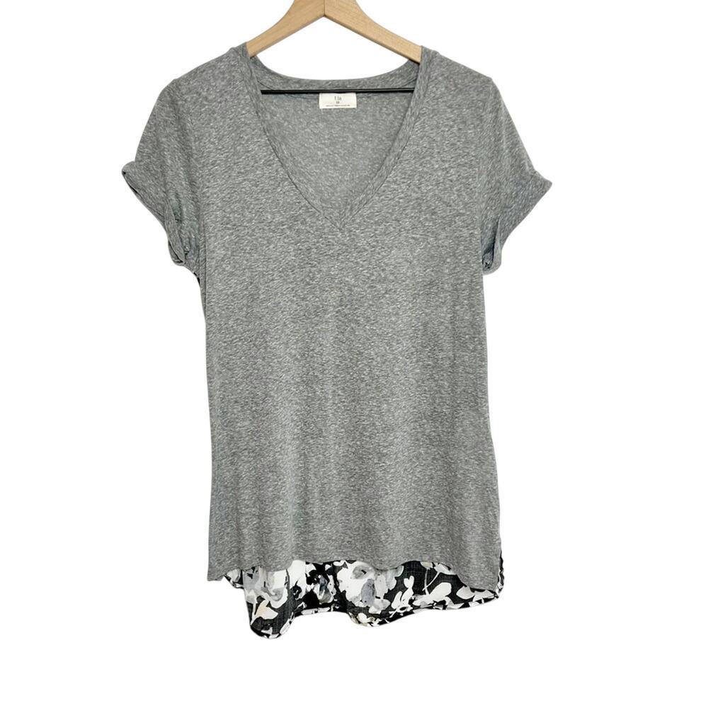 ANTHROPOLOGIE T.LA GREY AND BLACK V-NECK FLORAL PATTERN WOMEN SHIRT SIZE XS